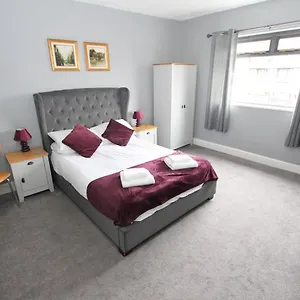 Abbots House - Self Service Guest house